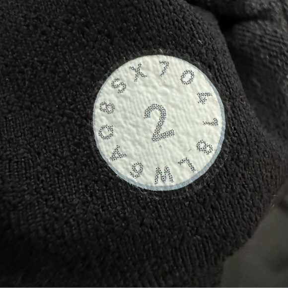 Lululemon Wunder Under High-rise Crop Flocked 21” inseam Black Size 2 - Picture 8 of 12